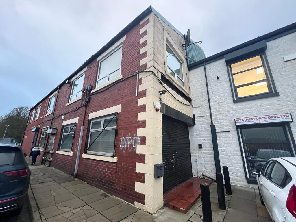 Chesham Fold Road, Bury Lifestyle Sales & Lettings Agent Ramsbottom